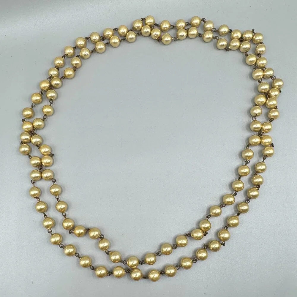 VintageFaux Pearl Lot, Pearl Studded Hair Comb, Necklace, M Vellano Earrings NWT - Picture 9 of 12